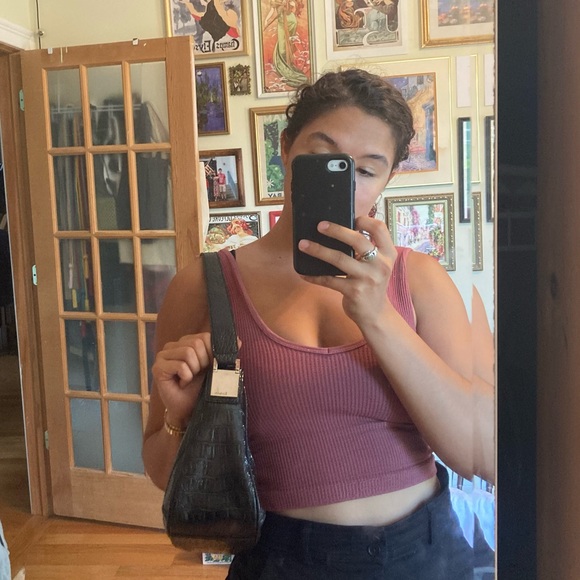 Liz & Co. Faux Crocodile Handbag - Picture 9 of 9